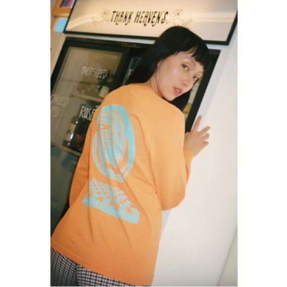 Lisa Says Gah Orange and Blue Long Sleeve Tee - Picture 3 of 7